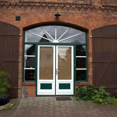 Moderne-ferienwohnung-in-alter-scheune-oekologisch-ausgebaut